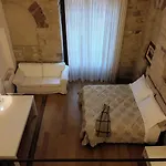 Suite Assisi アパート アッシジ